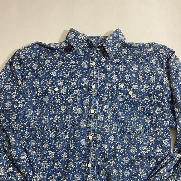Dockers Women’s Floral Denim Button Down - Picture 1 of 9